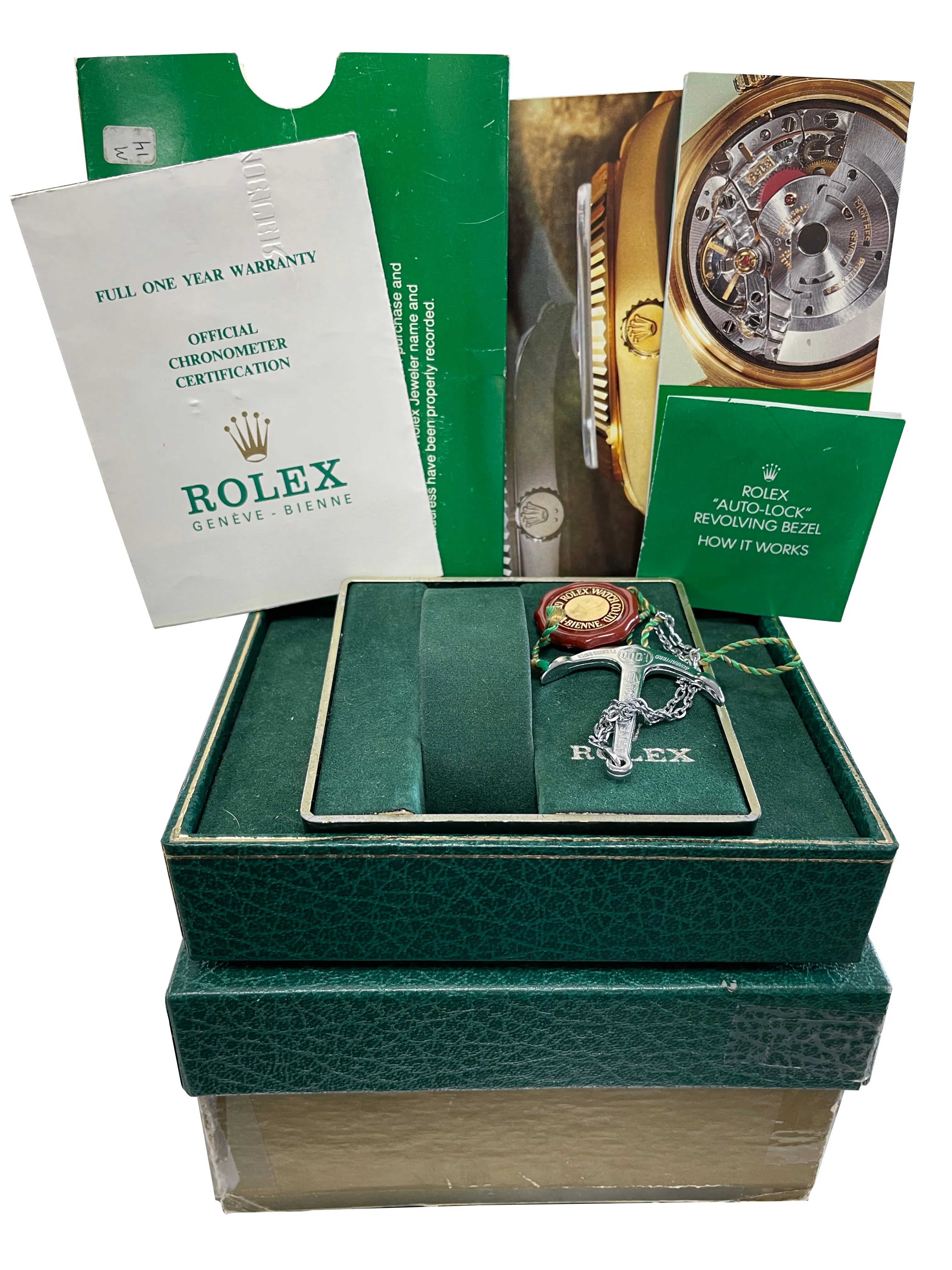 Rolex Submariner Date 18K Two-Tone Gold Steel Black 40mm Watch 16803 BOX PAPERS