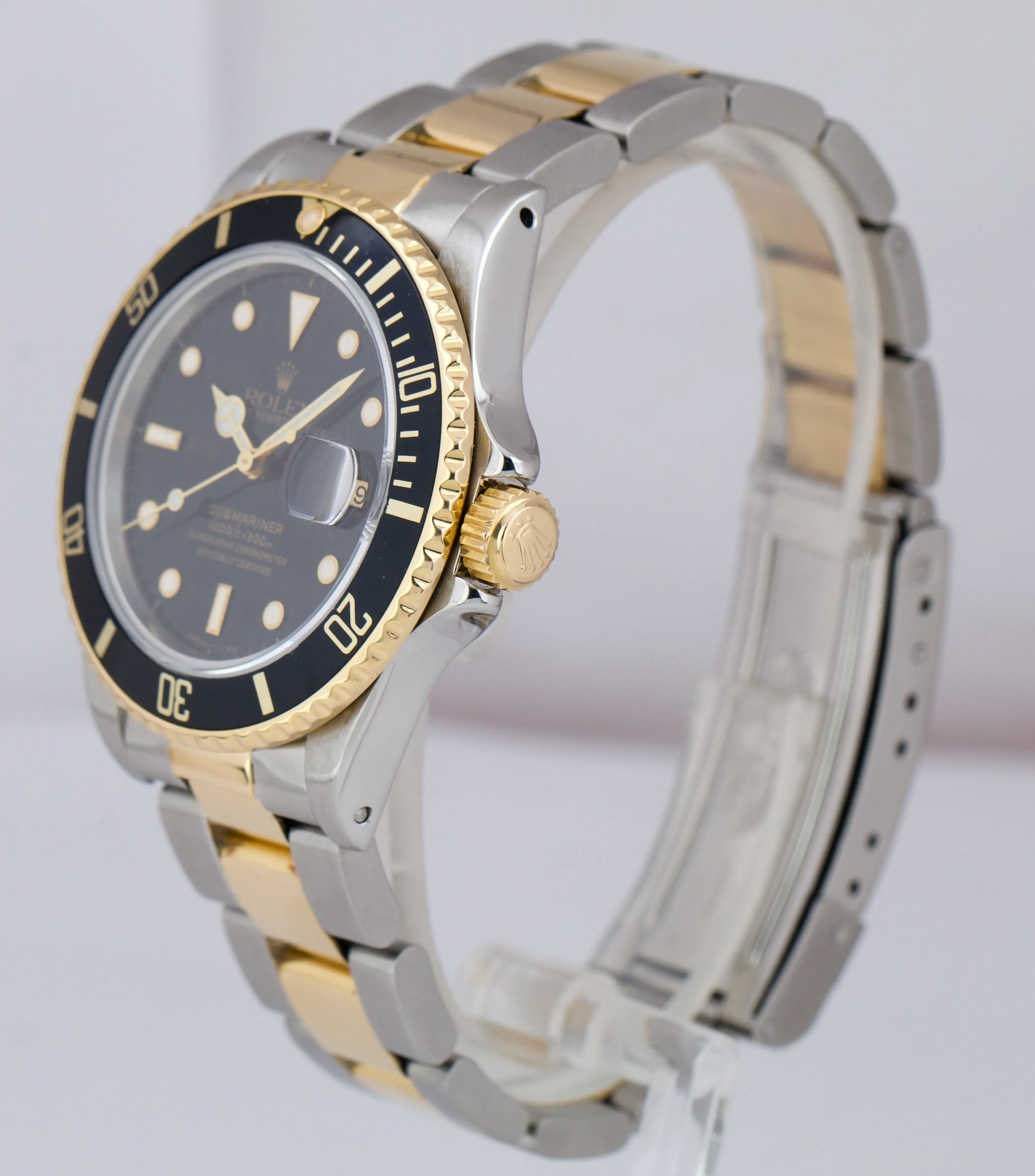 Rolex Submariner Date 18K Two-Tone Gold Steel Black 40mm Watch 16803 BOX PAPERS