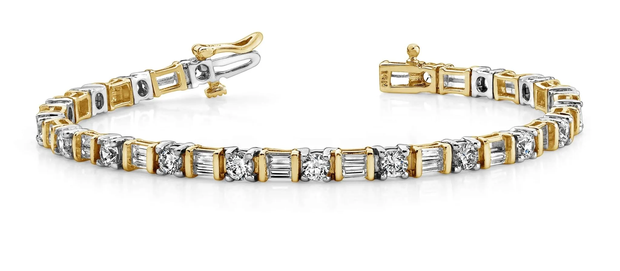 Round And Baguette Diamond Bracelet with 4.00 ct.(finished) 3x1.5mm, 3mm