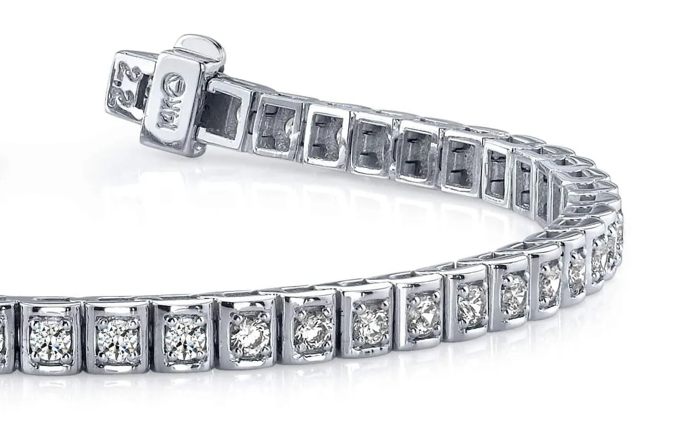 Shadow Box Lab-Grown Diamond Bracelet with 3.06 ct.(finished) 2.5mm