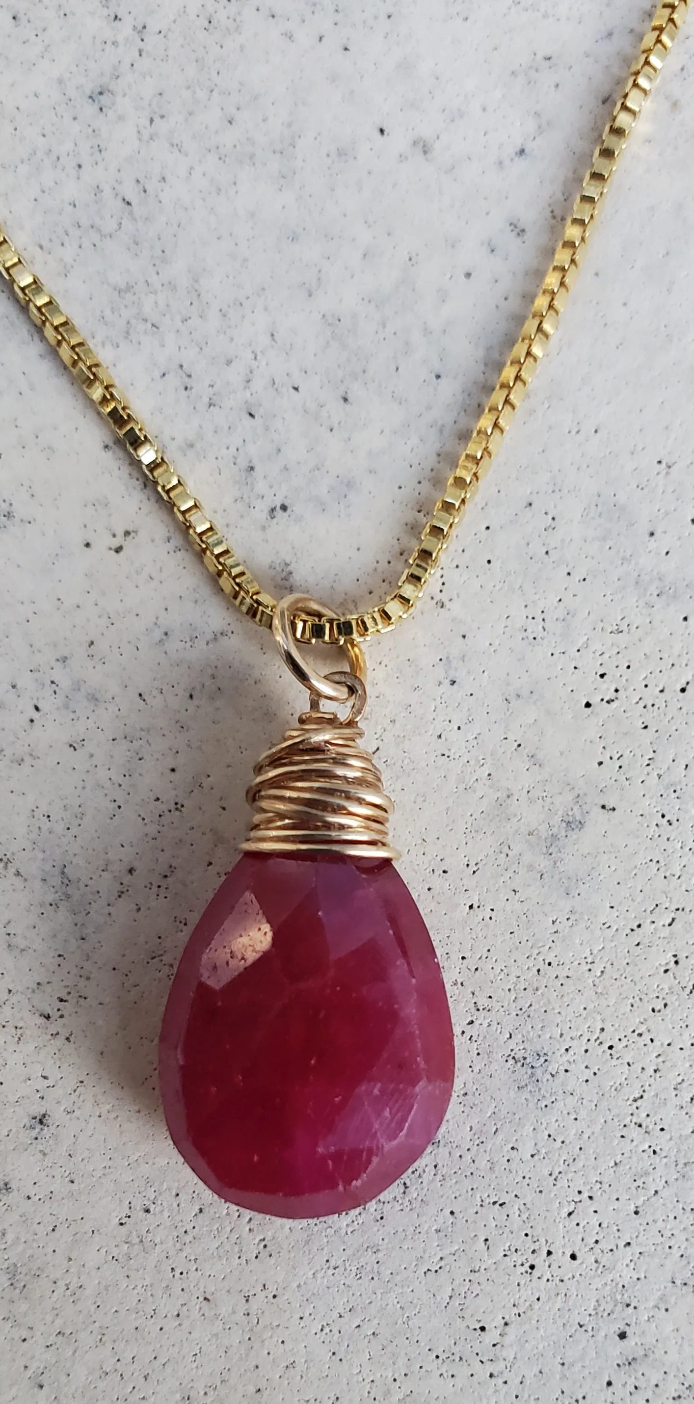 Simon & LuLu faceted Ruby nk