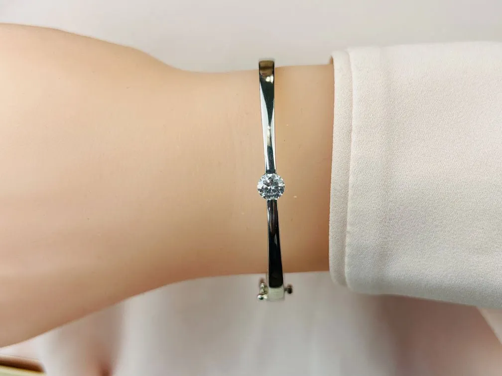 Single Shiny Diamond Bangle Lab-Grown Diamond Bracelet with 0.50 ct.(finished) 5mm