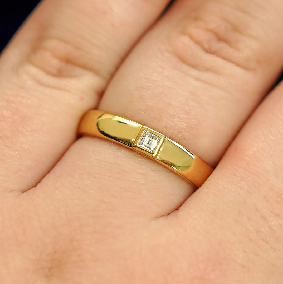 Square Carre Cut Diamond Band