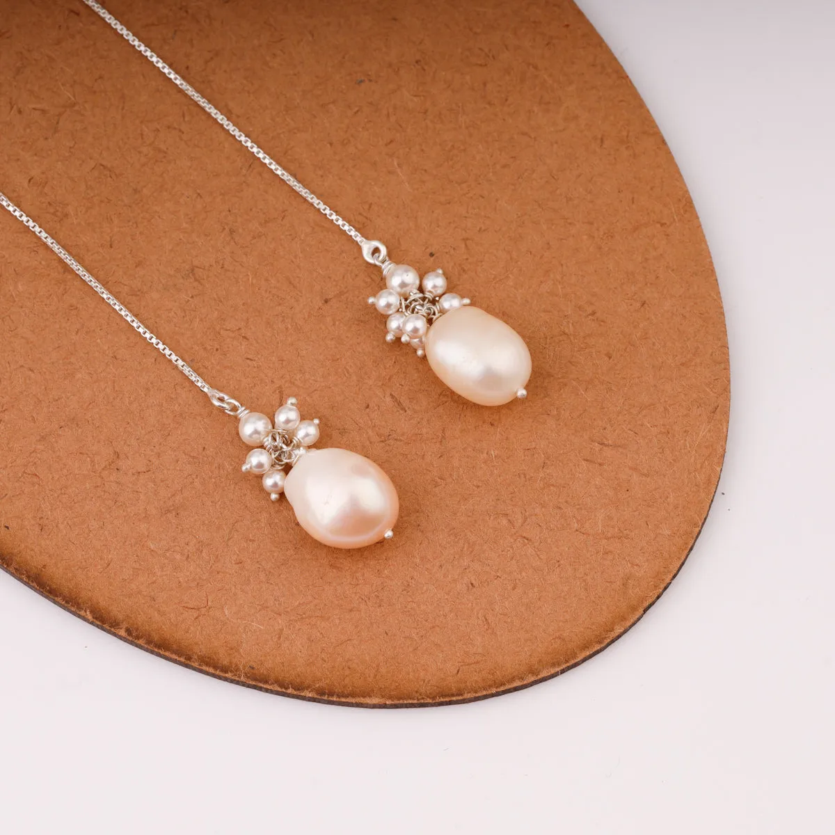 Sui Dhaaga Pearl Bunch Earrings