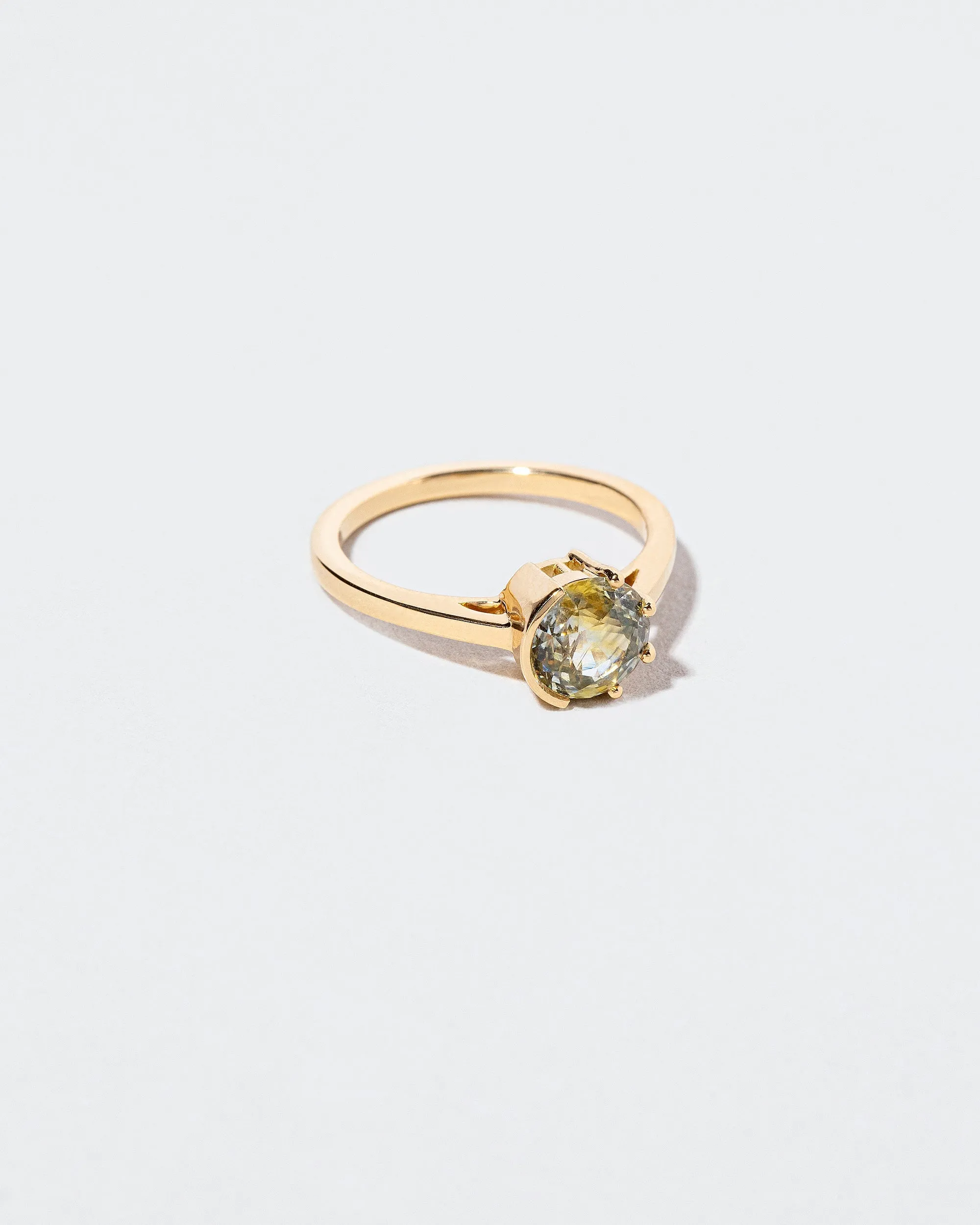 Sun & Moon Ring - Bicolor Green Sapphire