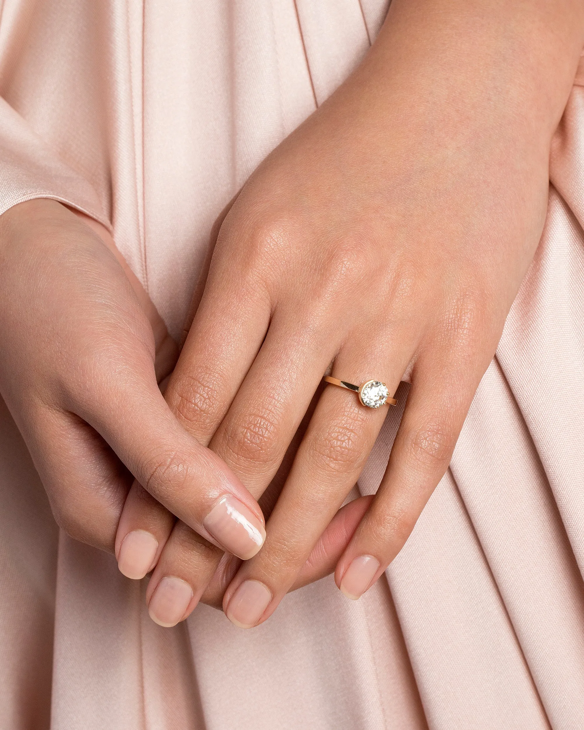 Sun & Moon Ring - Grand White Diamond