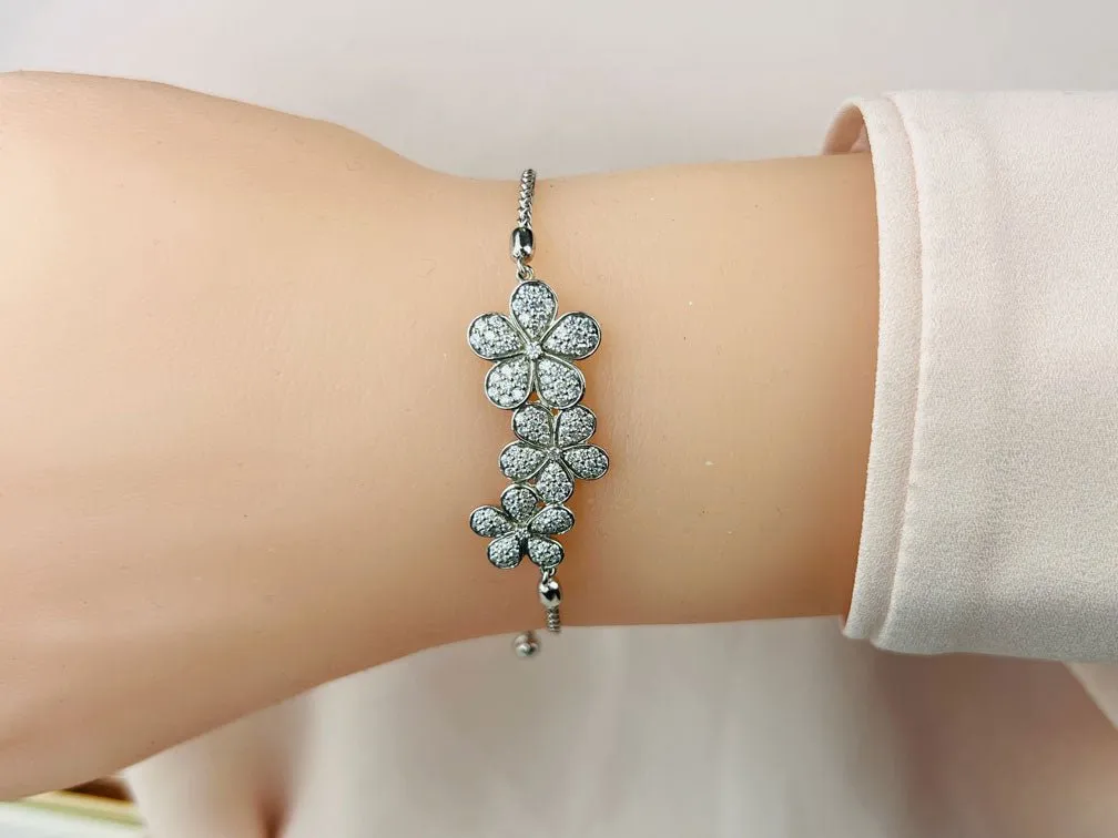 Three Flower Diamond Adjustable Diamond Bracelet with 0.92 ct.(finished)