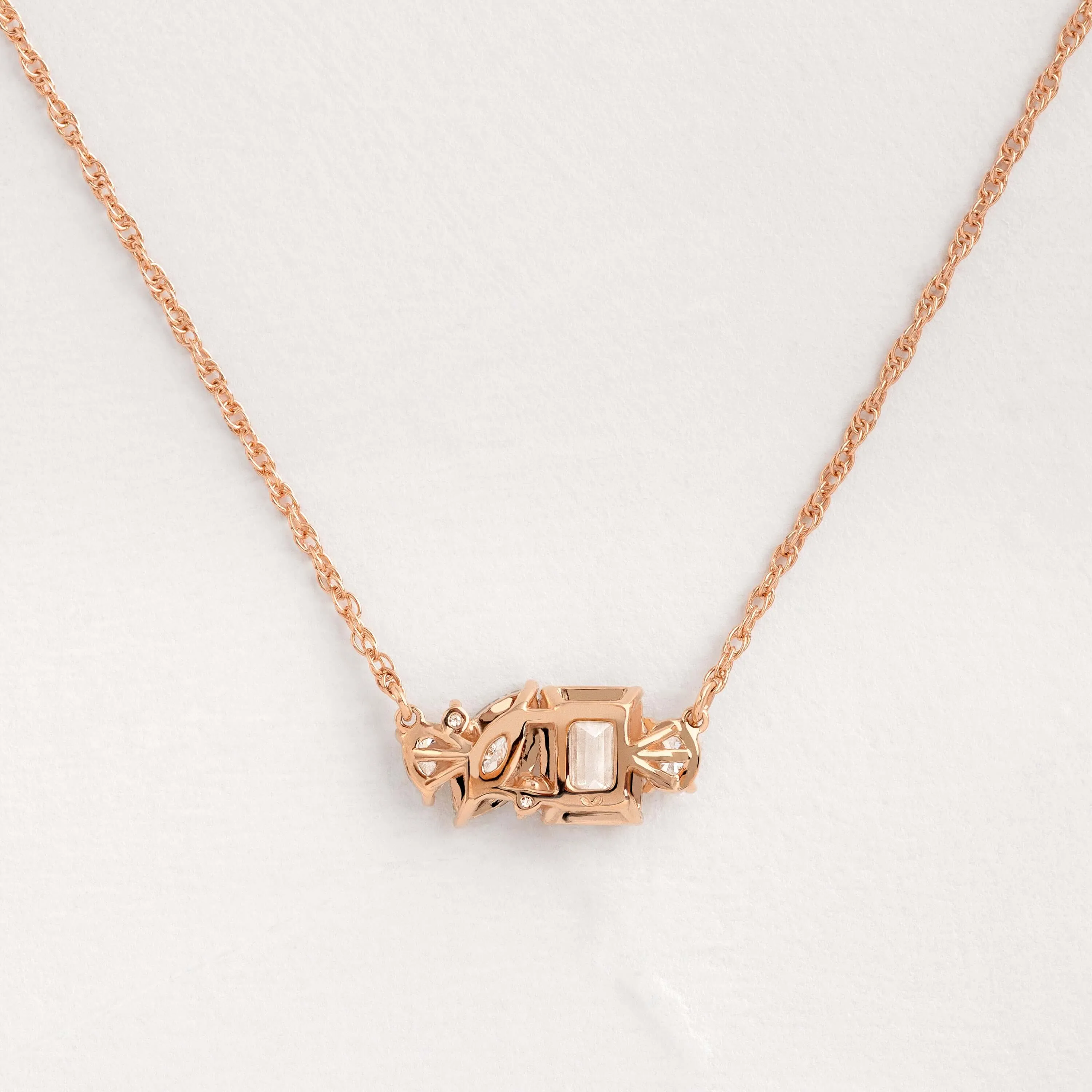 Toi et Moi et Le Reste Necklace