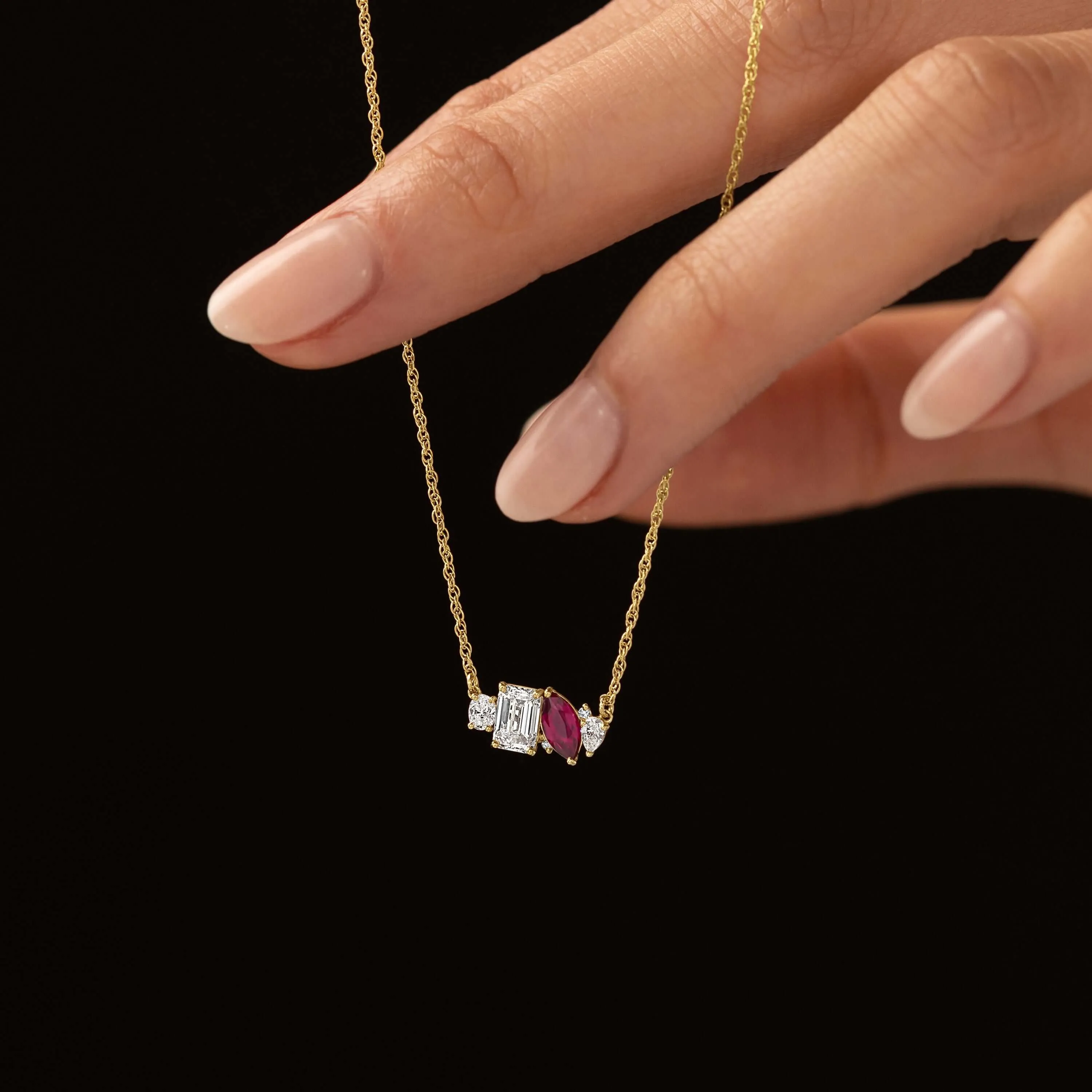 Toi et Moi et Le Reste Necklace