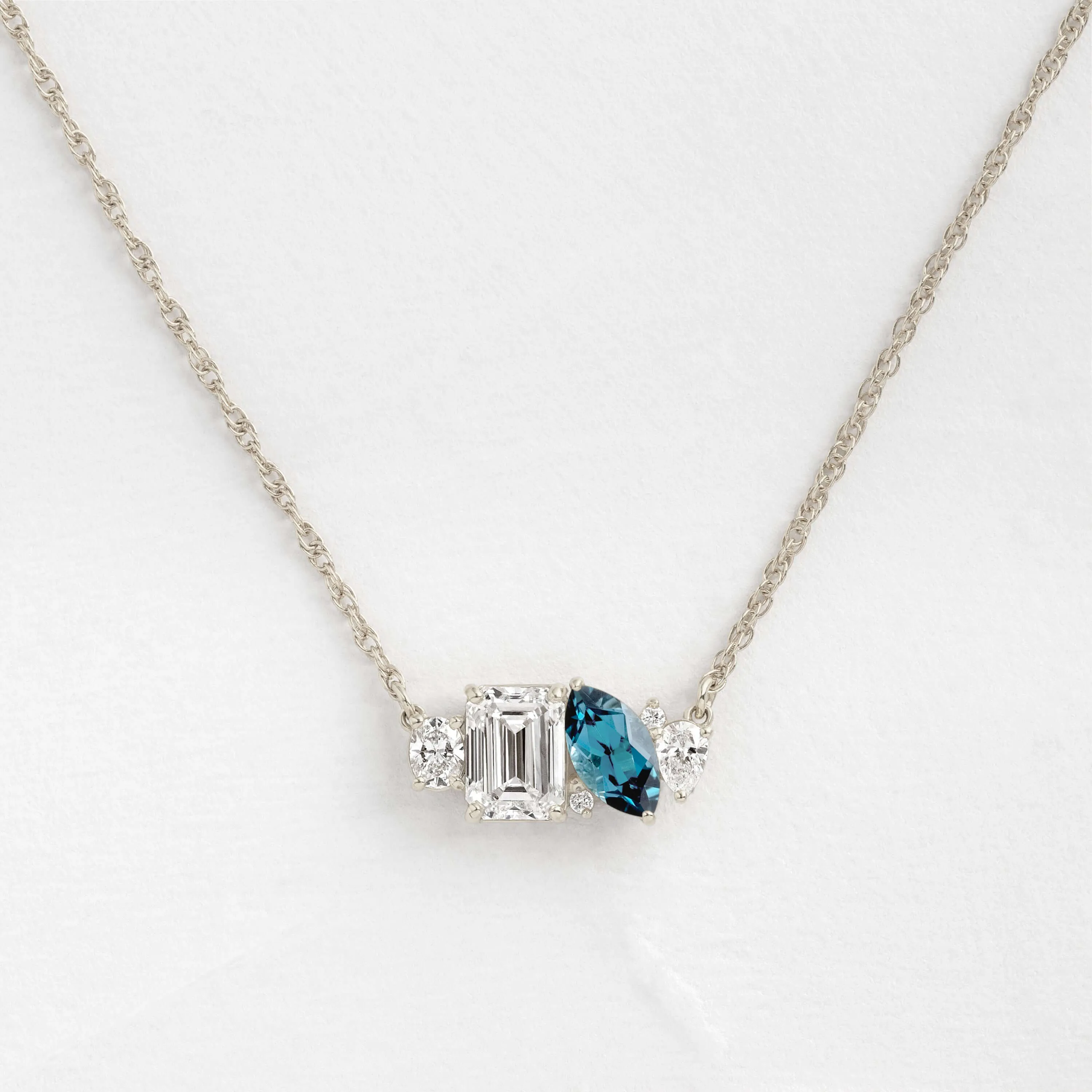Toi et Moi et Le Reste Necklace