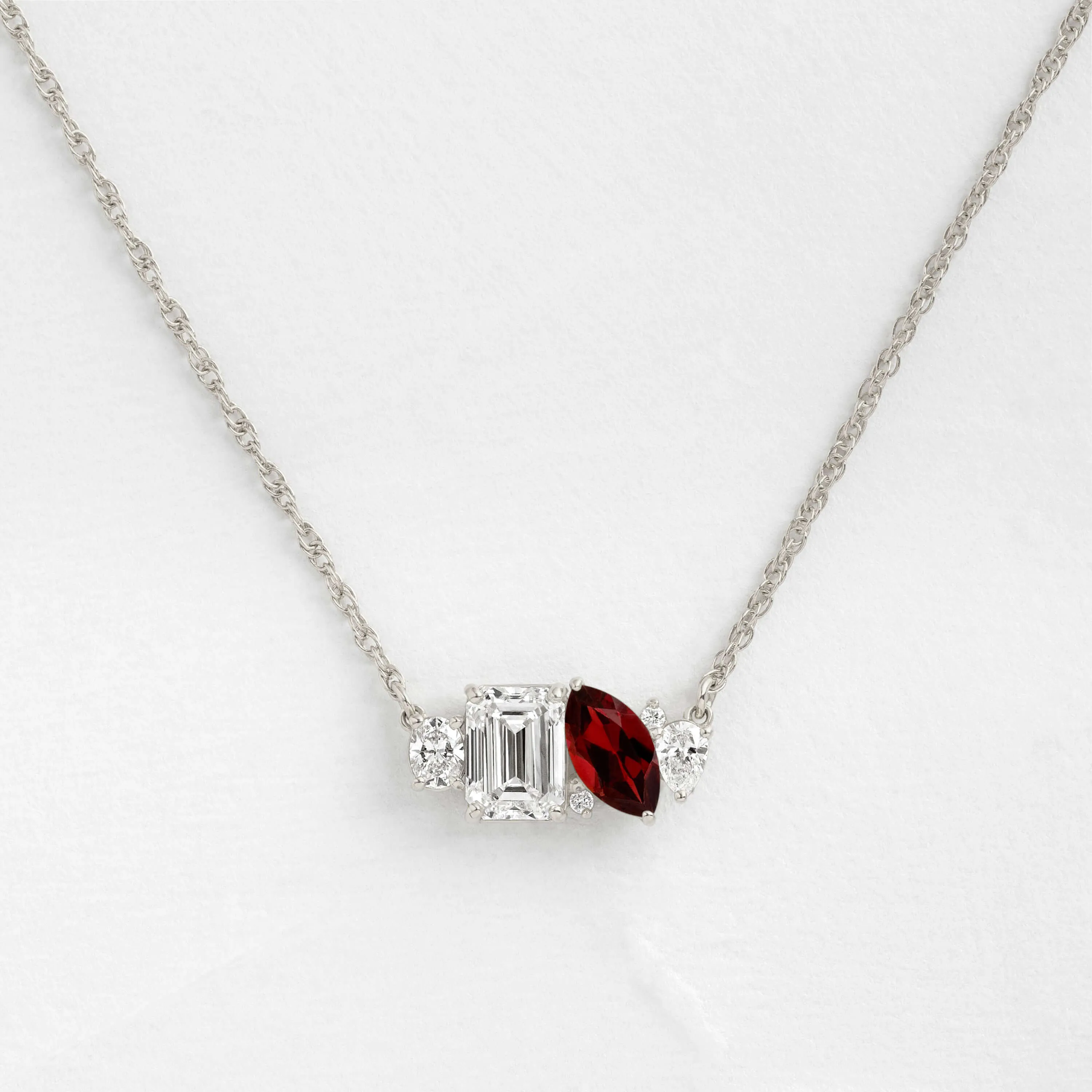 Toi et Moi et Le Reste Necklace