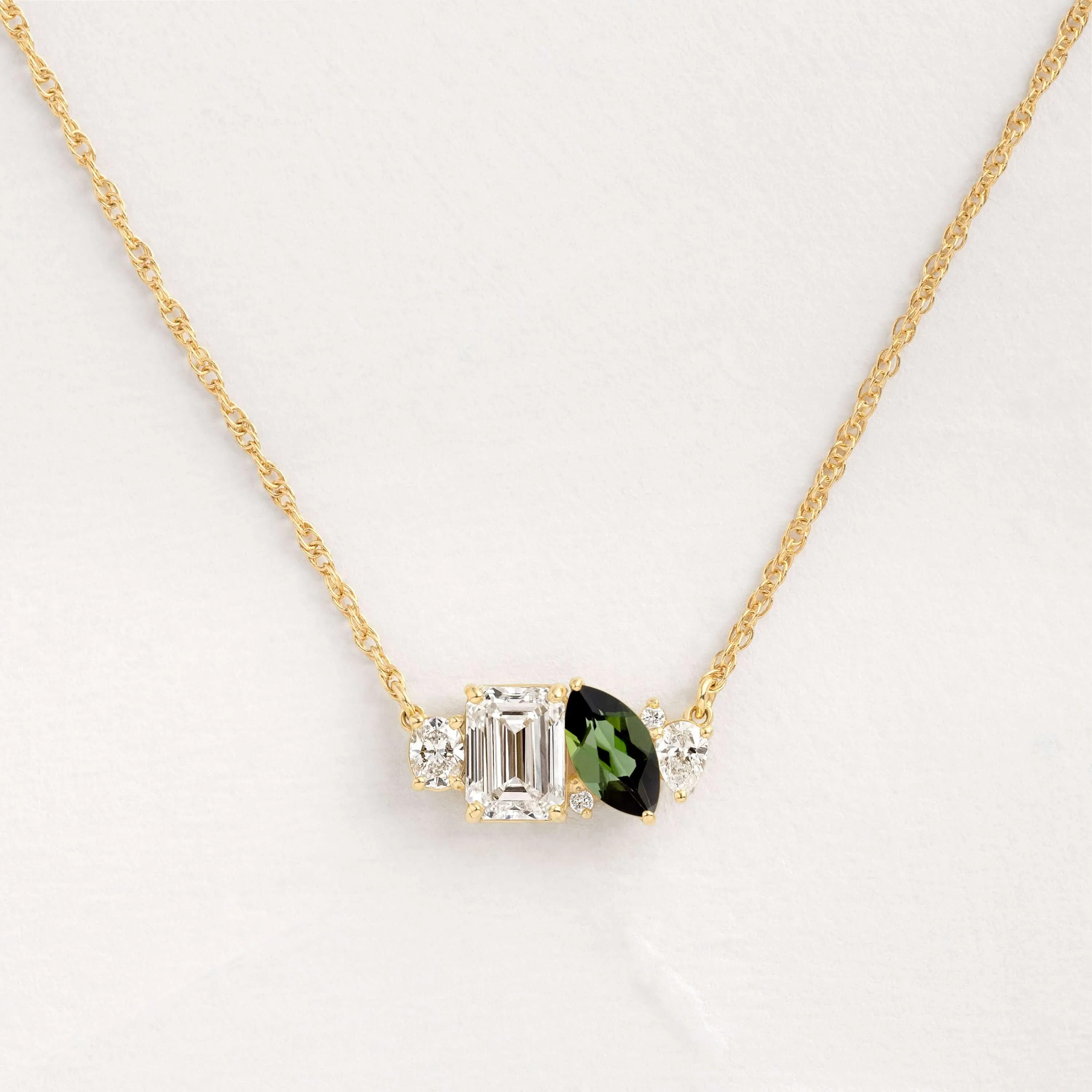 Toi et Moi et Le Reste Necklace