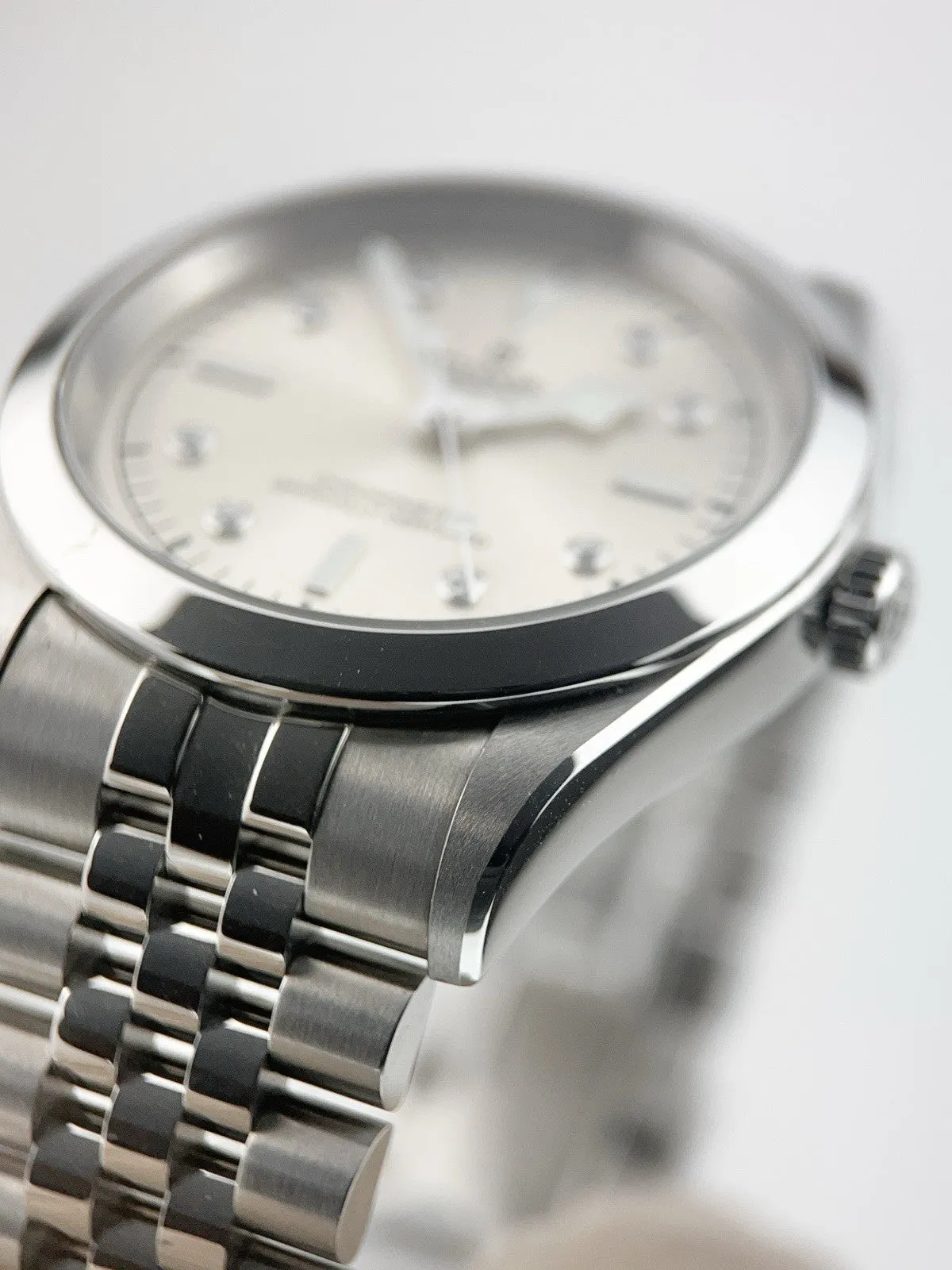 Tudor Black Bay Silver Diamond Stainless Steel Silver Dial 41mm Auto. Mens 79680