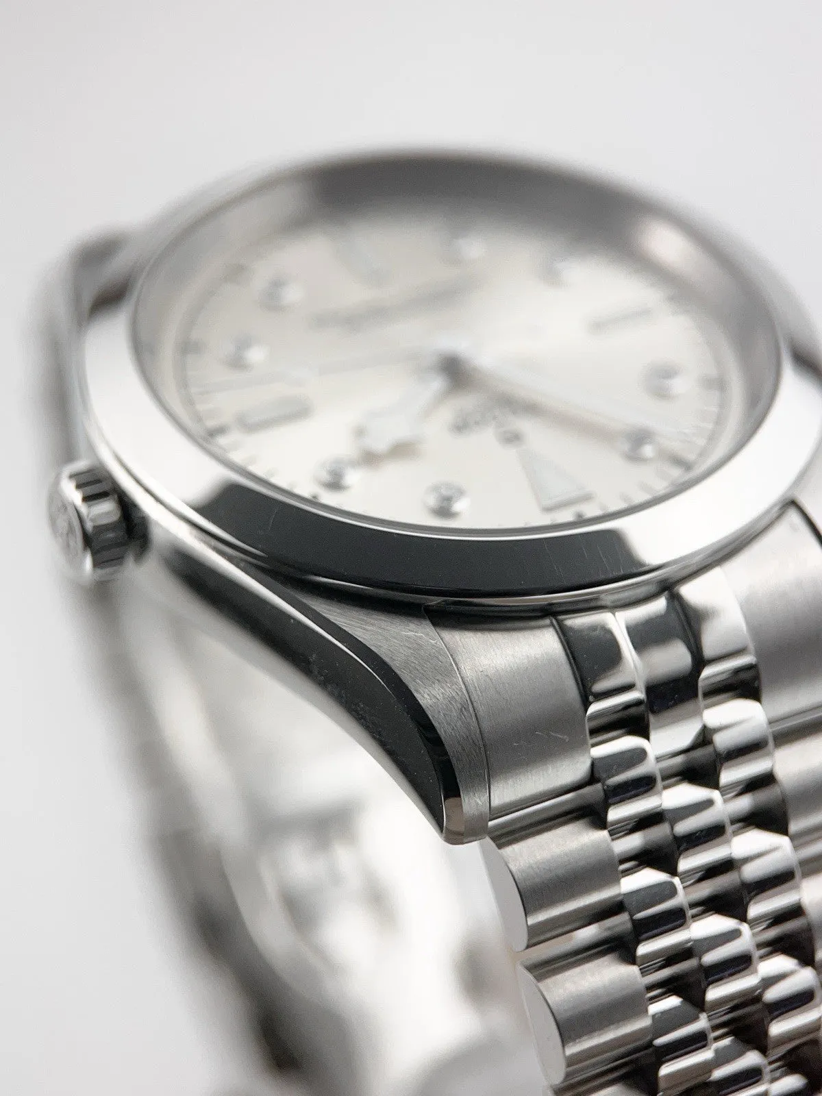 Tudor Black Bay Silver Diamond Stainless Steel Silver Dial 41mm Auto. Mens 79680