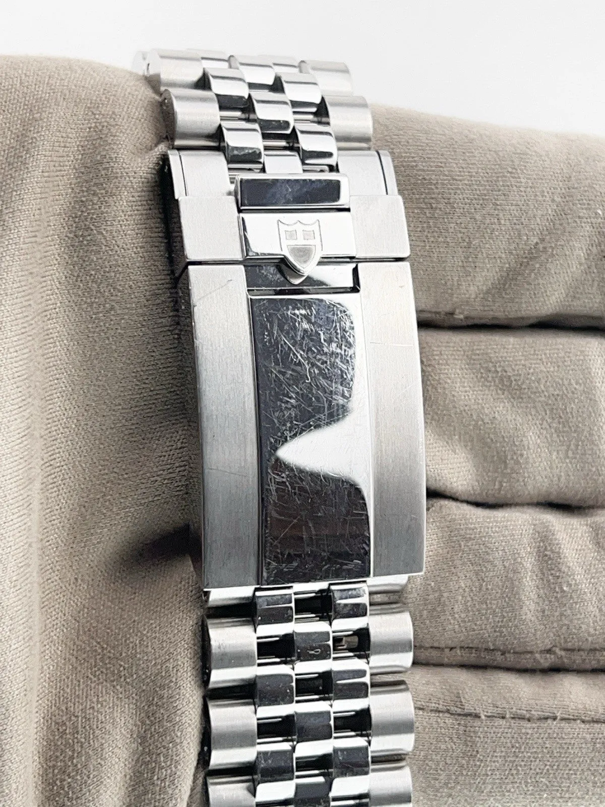 Tudor Black Bay Silver Diamond Stainless Steel Silver Dial 41mm Auto. Mens 79680