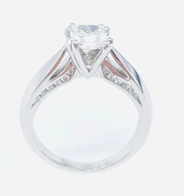 Verragio Platinum Classico Solitaire Engagement Ring