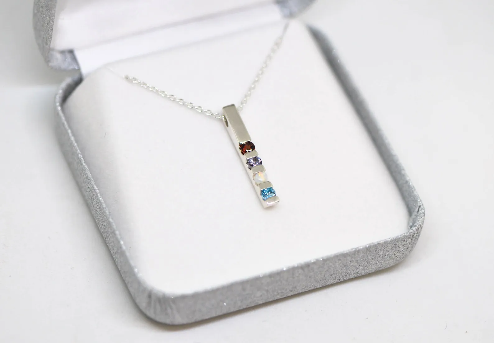 Vertical Bar Family Birthstone Pendant Necklace