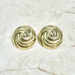 Vintage Fluted 14 Karat Yellow Gold Clip-On Earrings