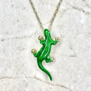 Vintage Handcrafted 18 Karat Yellow Gold & Enamel Lizard Pendant Necklace By Carvin French
