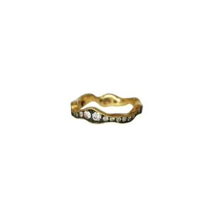 Wavy Diamond Band