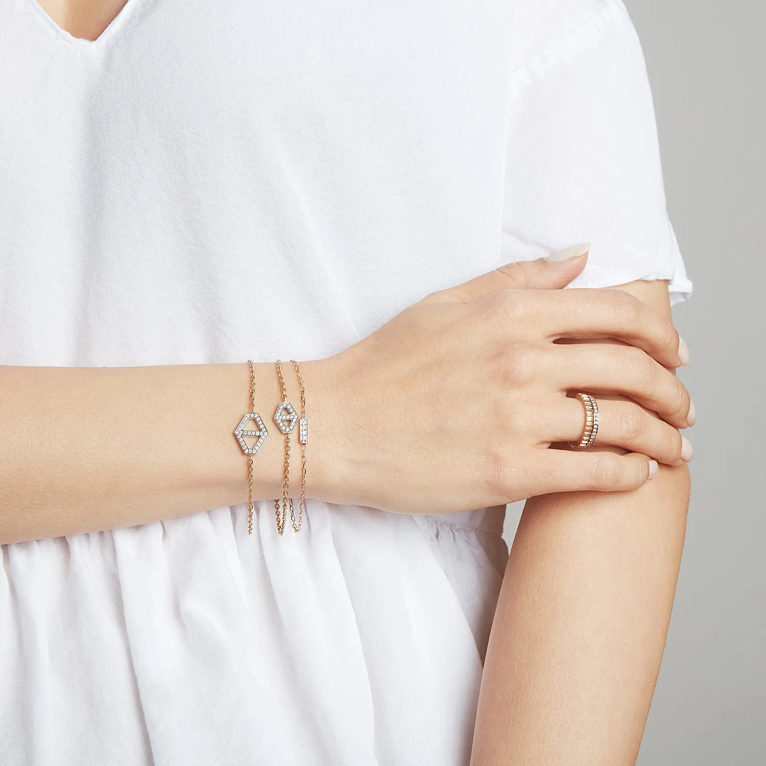 WF CLASSIC 18K GOLD AND DIAMOND BAR BRACELET